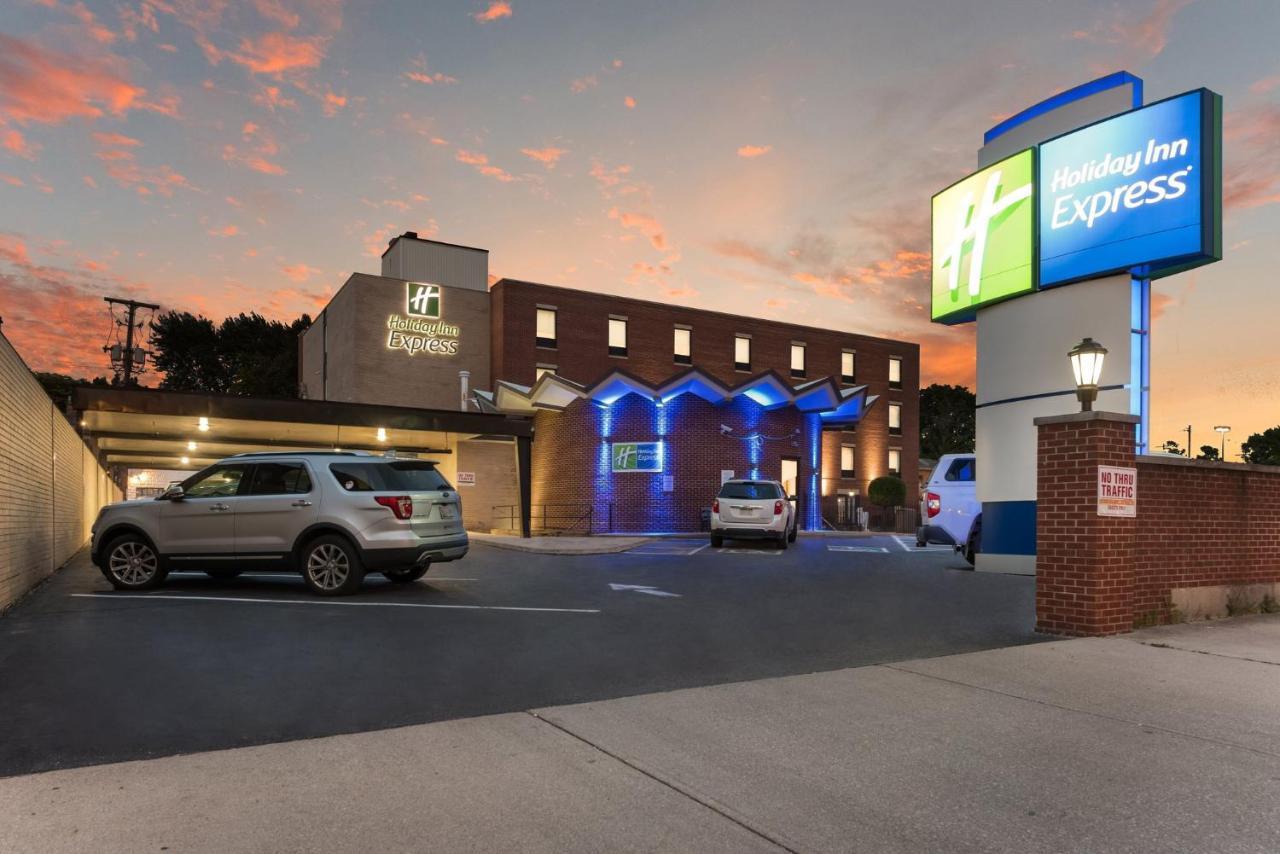 Holiday Inn Express - Columbus Downtown By Ihg Eksteriør bilde